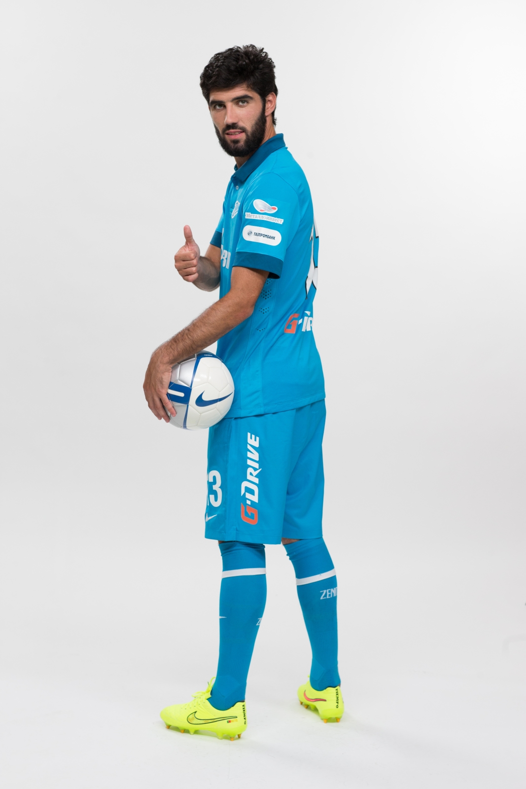 Фотосессия футболистов и тренеров основного состава ФК «Зенит» сезона 2014/2015