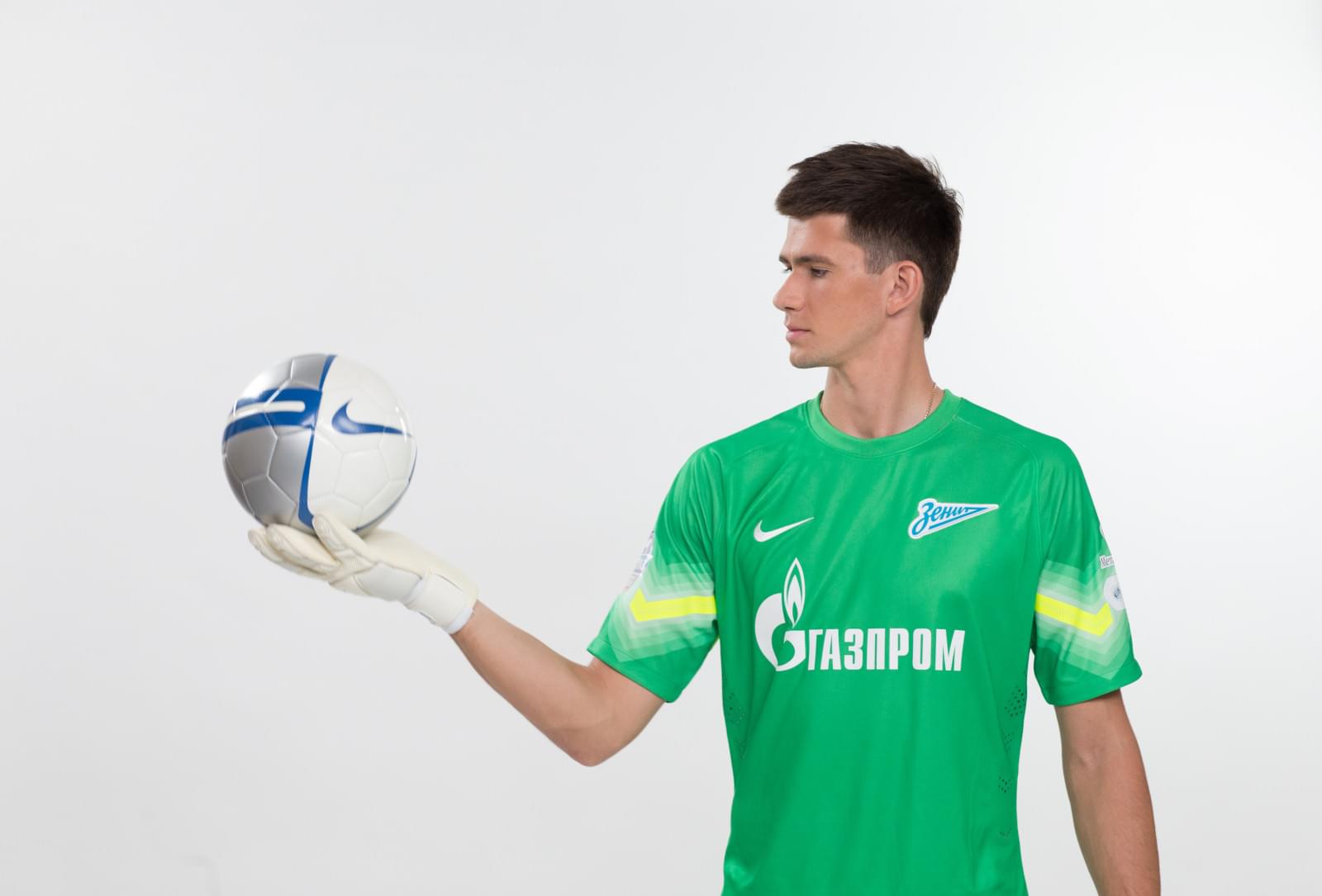 Фотосессия футболистов и тренеров основного состава ФК «Зенит» сезона 2014/2015