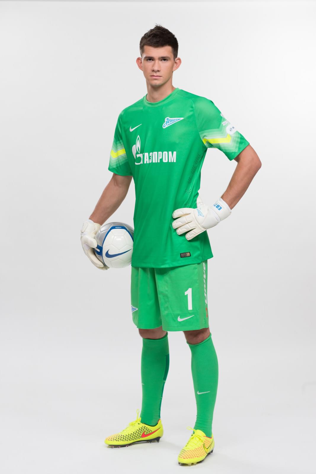 Фотосессия футболистов и тренеров основного состава ФК «Зенит» сезона 2014/2015