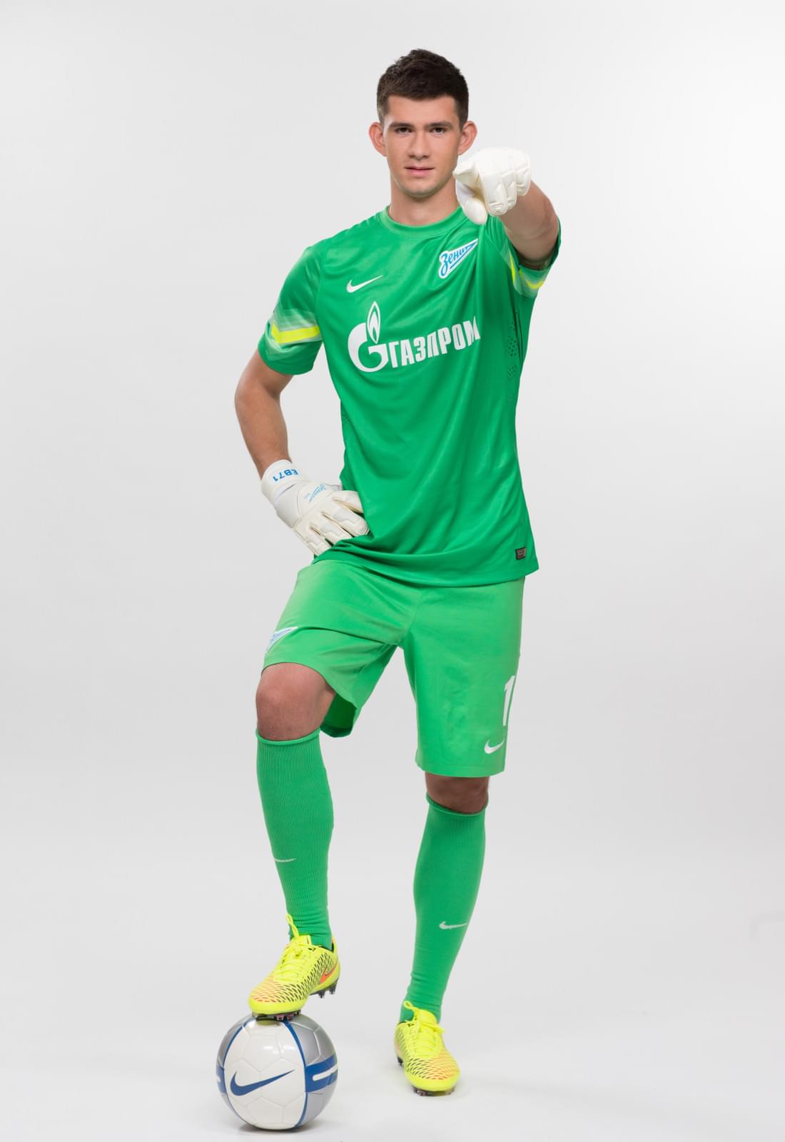 Фотосессия футболистов и тренеров основного состава ФК «Зенит» сезона 2014/2015