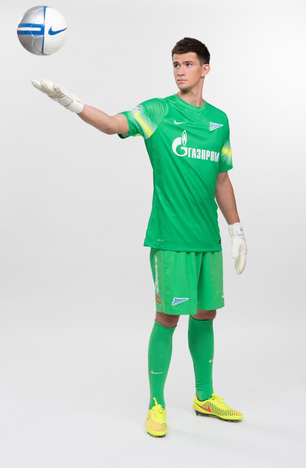 Фотосессия футболистов и тренеров основного состава ФК «Зенит» сезона 2014/2015