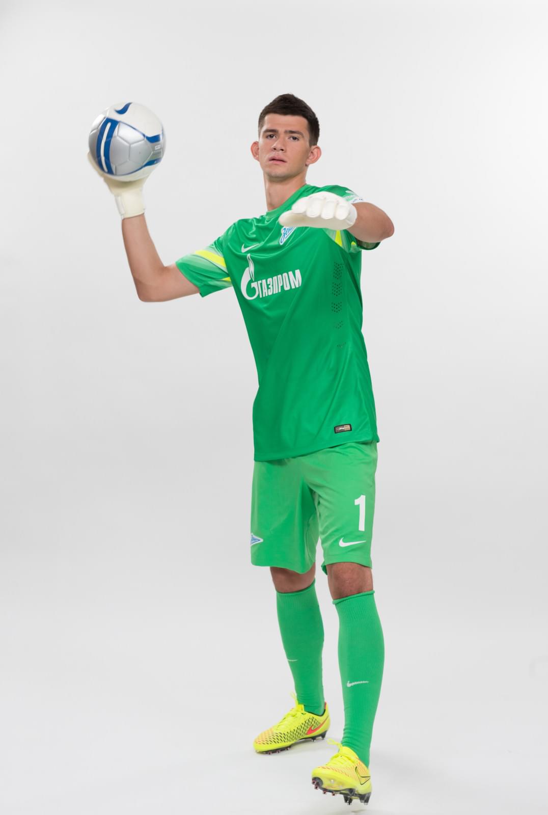 Фотосессия футболистов и тренеров основного состава ФК «Зенит» сезона 2014/2015