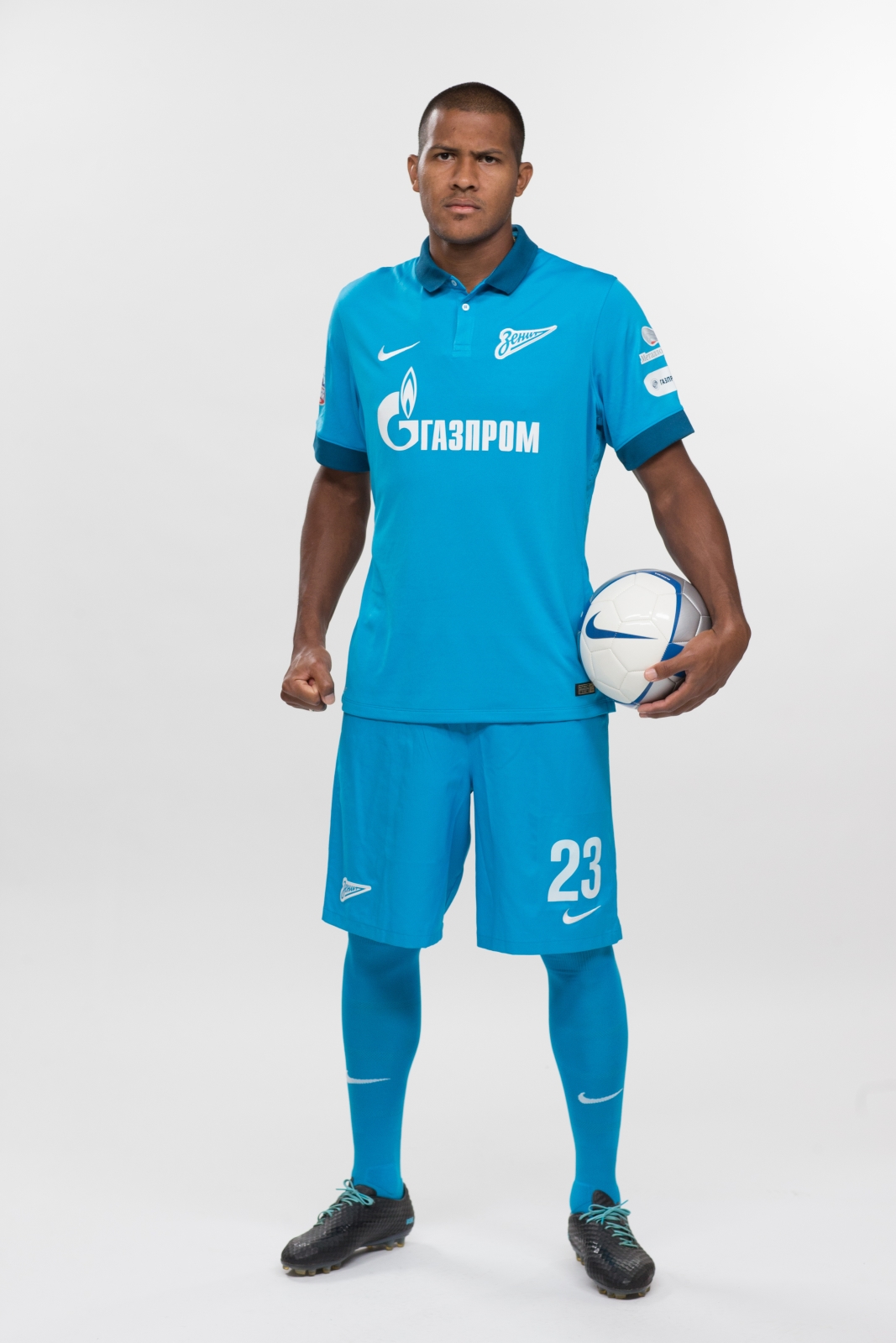 Фотосессия футболистов и тренеров основного состава ФК «Зенит» сезона 2014/2015