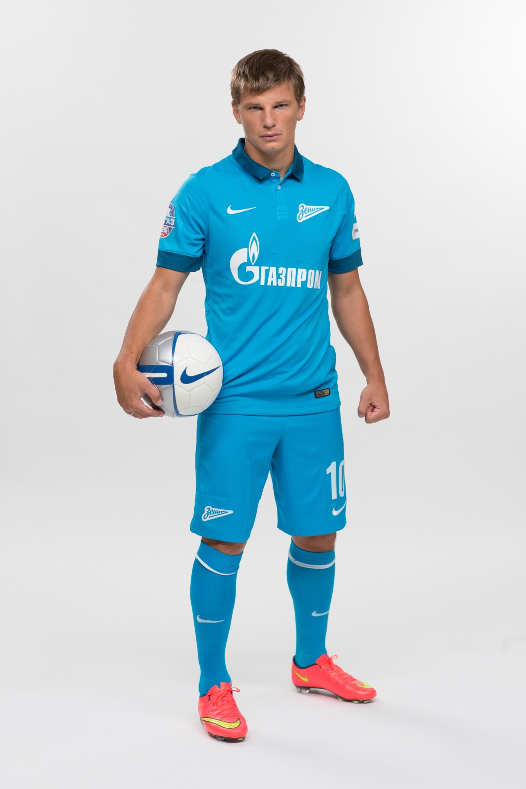 Фотосессия футболистов и тренеров основного состава ФК «Зенит» сезона 2014/2015