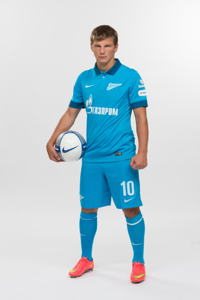 Фотосессия футболистов и тренеров основного состава ФК «Зенит» сезона 2014/2015