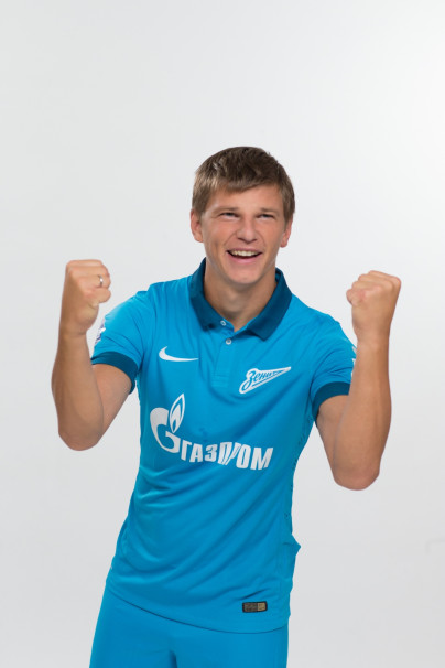 Фотосессия футболистов и тренеров основного состава ФК «Зенит» сезона 2014/2015