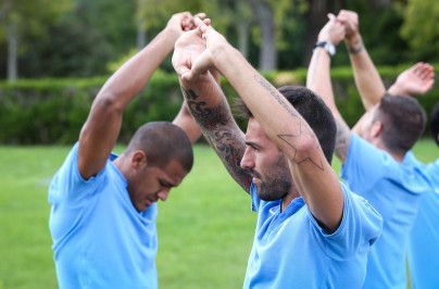 Утренняя предыгровая прогулка команды: фоторепортаж из Лиссабона