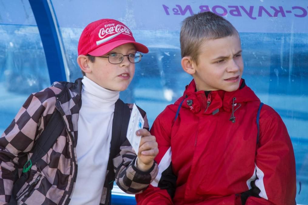 Слабовидящие дети вывели игроков «Зенита»  на матче  «Зенит» — «Спартак»