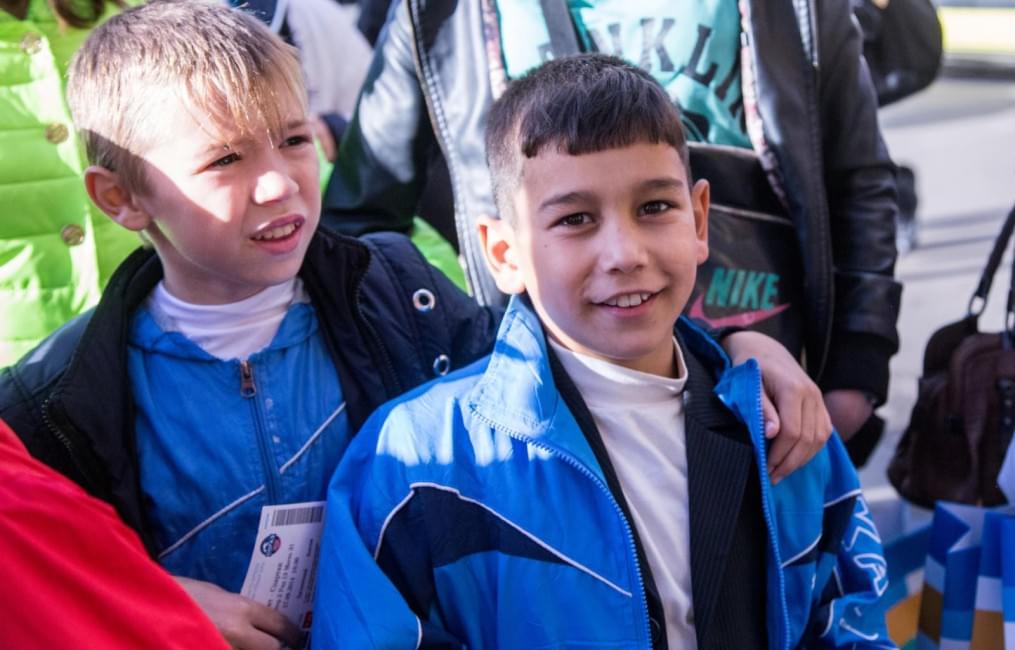 Слабовидящие дети вывели игроков «Зенита»  на матче  «Зенит» — «Спартак»