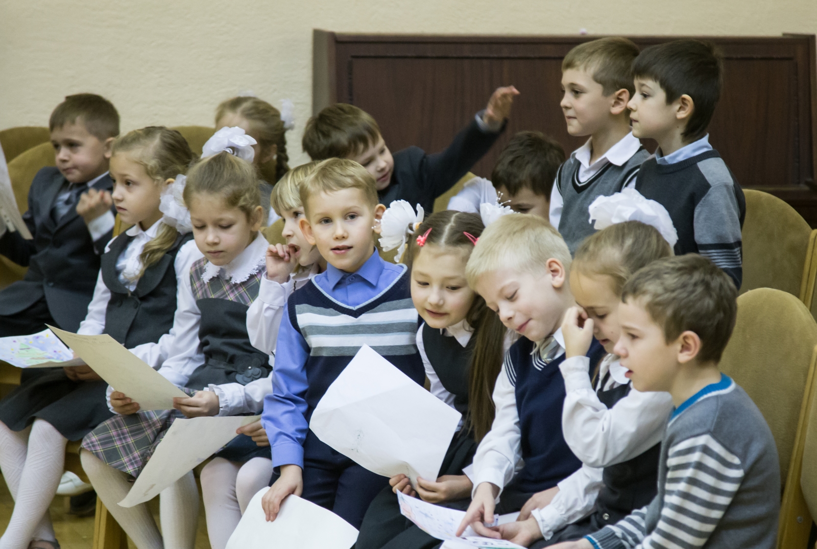 «Новогодний рейс» сине-бело-голубых: фоторепортаж из школы № 641