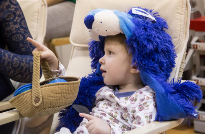 «Новогодний рейс» сине-бело-голубых: фоторепортаж из Городской клинической больницы № 31