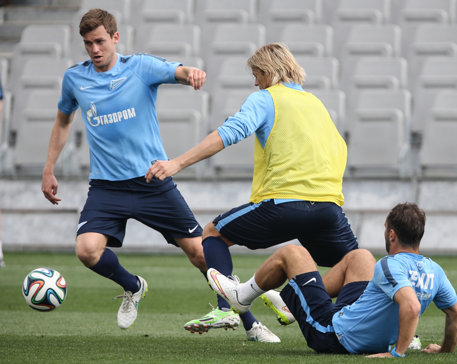 Сборы в Катаре: 18 января, утренняя тренировка