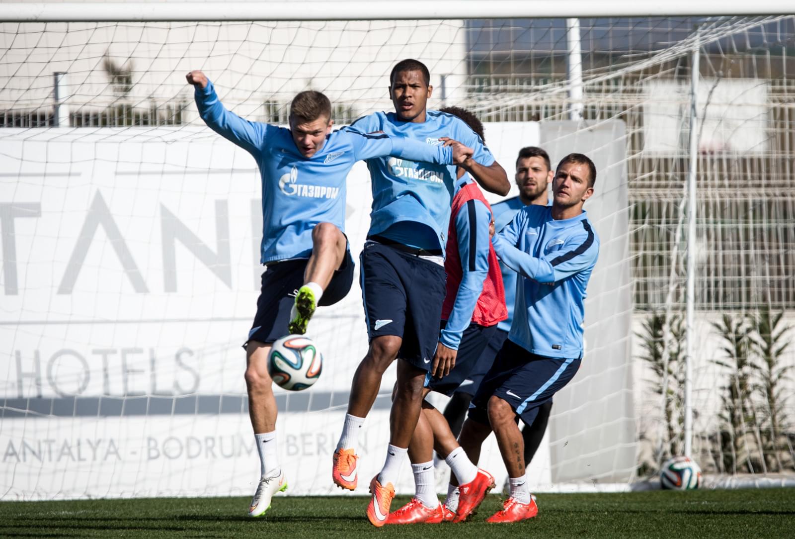 Сборы в Турции: 27 января, утренняя тренировка