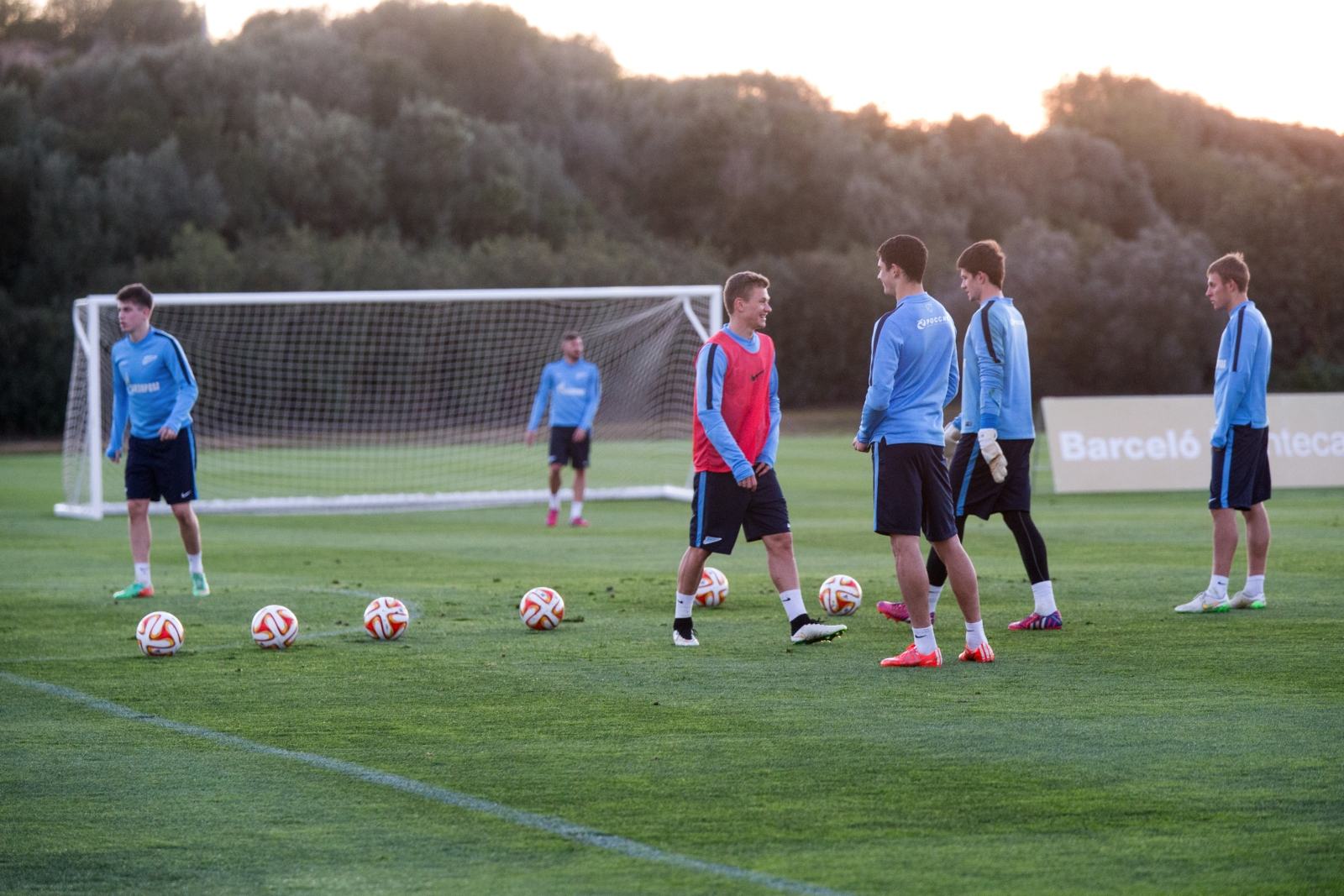 Сборы в Испании: 5 февраля, вечерняя тренировка