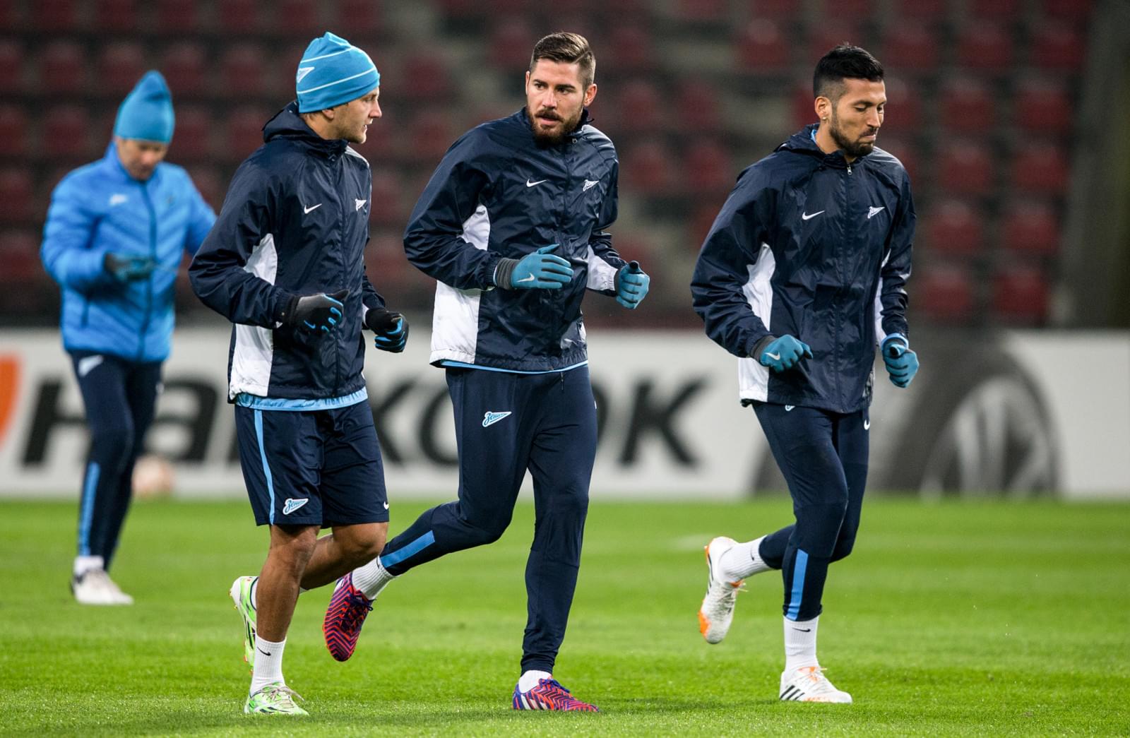 Открытая тренировка перед матчем с ПСВ