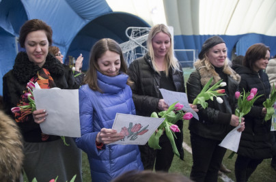 Воспитанники Академии «Зенита» поздравили мам с праздником 8 Марта