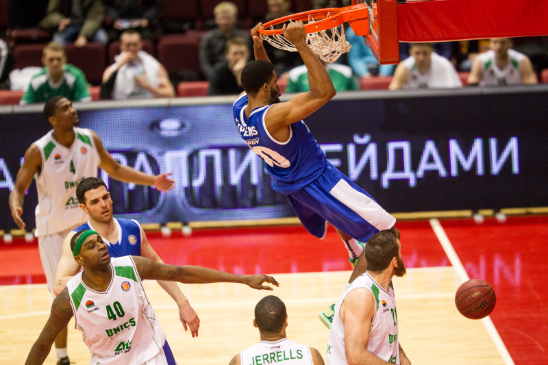 Единая Лига ВТБ 2014/2015, «Зенит» — УНИКС