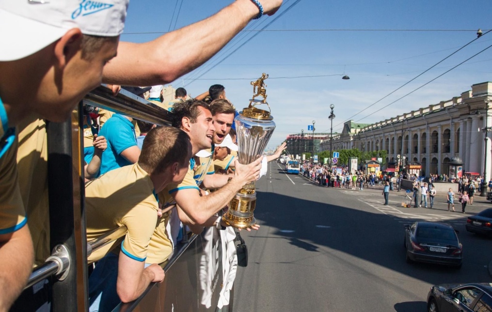 Чемпионский проезд команды «Зенит»