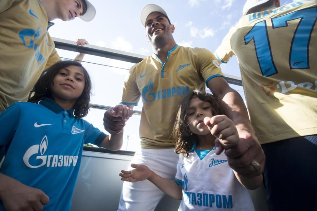 Чемпионский проезд команды «Зенит»