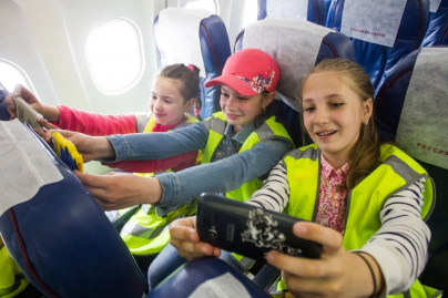 Экскурсия на «Зенитолет» для детей победивших в конкурсе рисунков