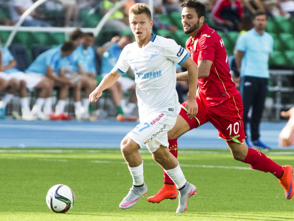 Чемпионат России 2015/2016, «Уфа» — «Зенит»