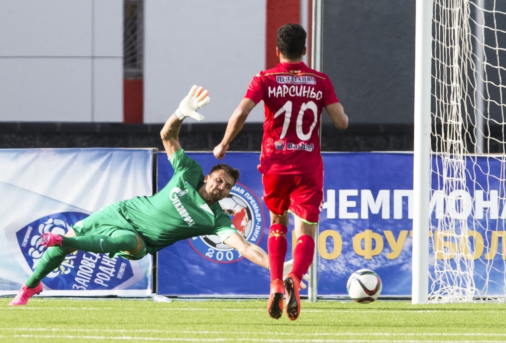 Чемпионат России 2015/2016, «Уфа» — «Зенит»