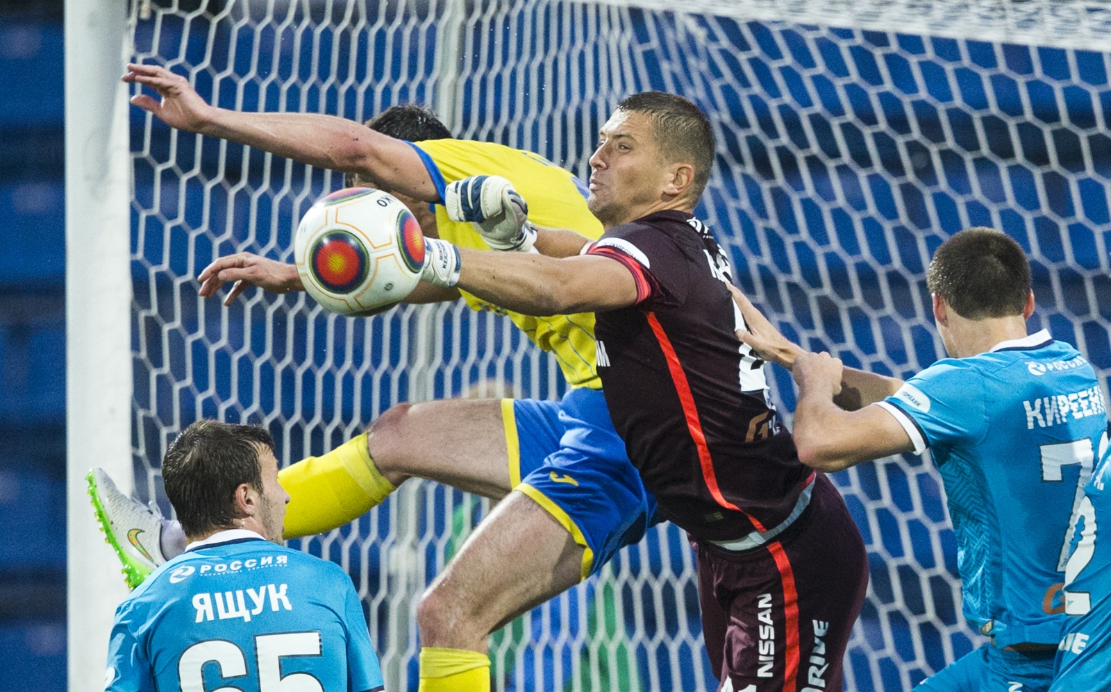 ФОНБЕТ-Первенство ФНЛ 2015/16, «Зенит»-2 — «Луч-Энергия»