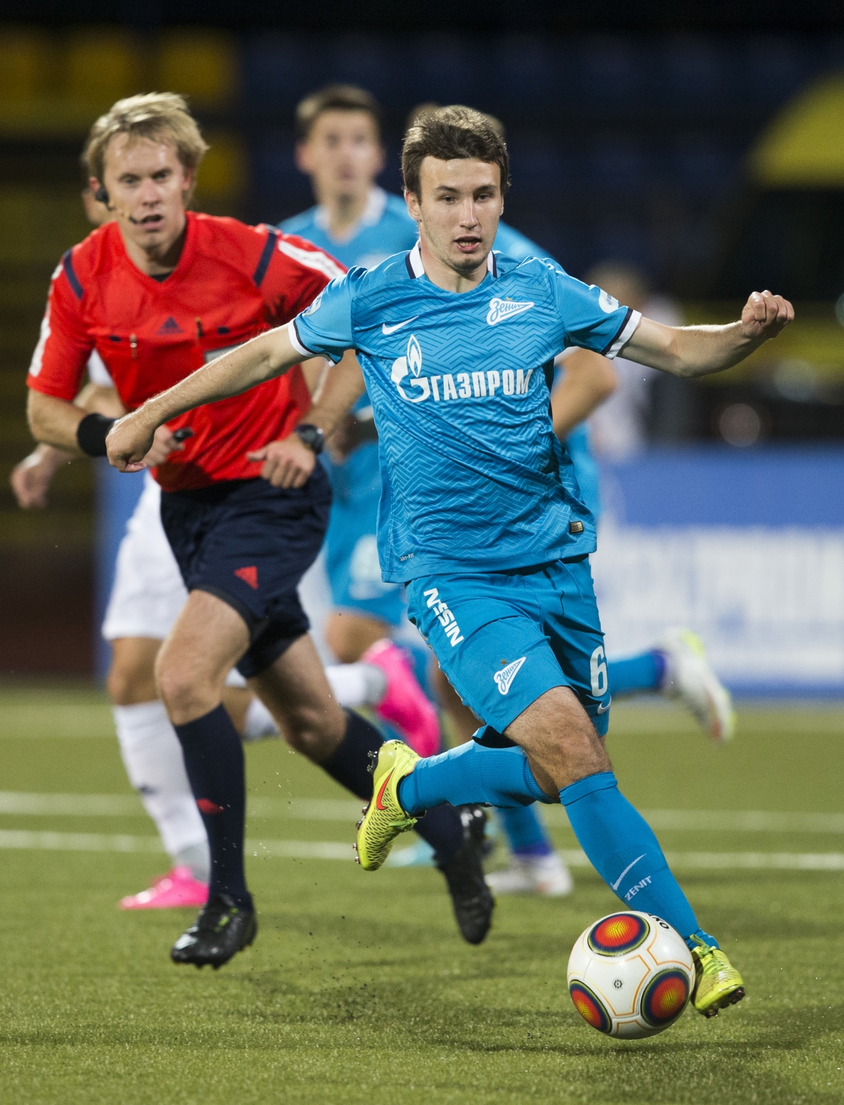 ФОНБЕТ-Первенство ФНЛ, 2015/16, «Зенит»-2 — «Сокол»