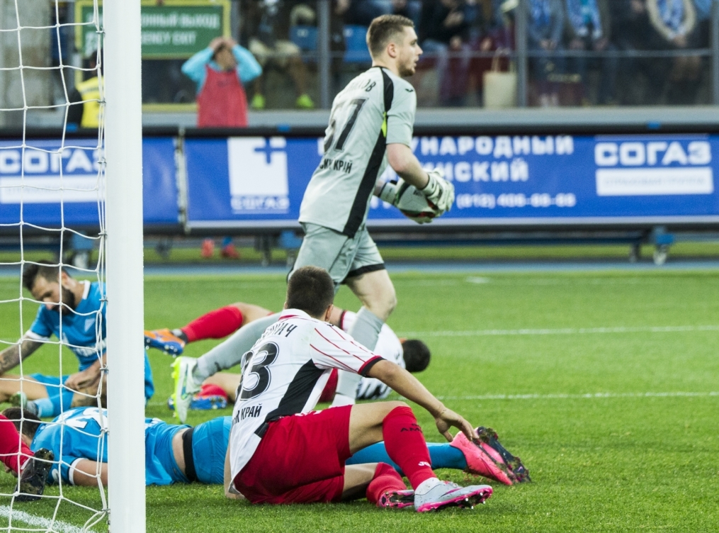 РОСГОССТРАХ-Чемпионат России 2015/16, «Зенит» — «Амкар»