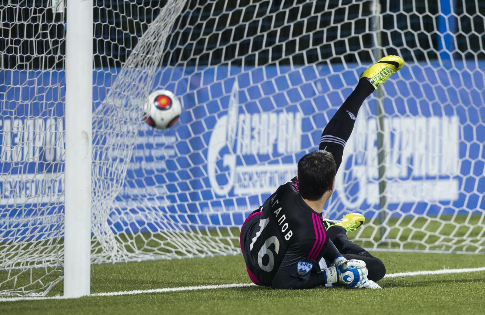 ФОНБЕТ-Первенство ФНЛ 2015/16, «Зенит»-2 — КАМАЗ