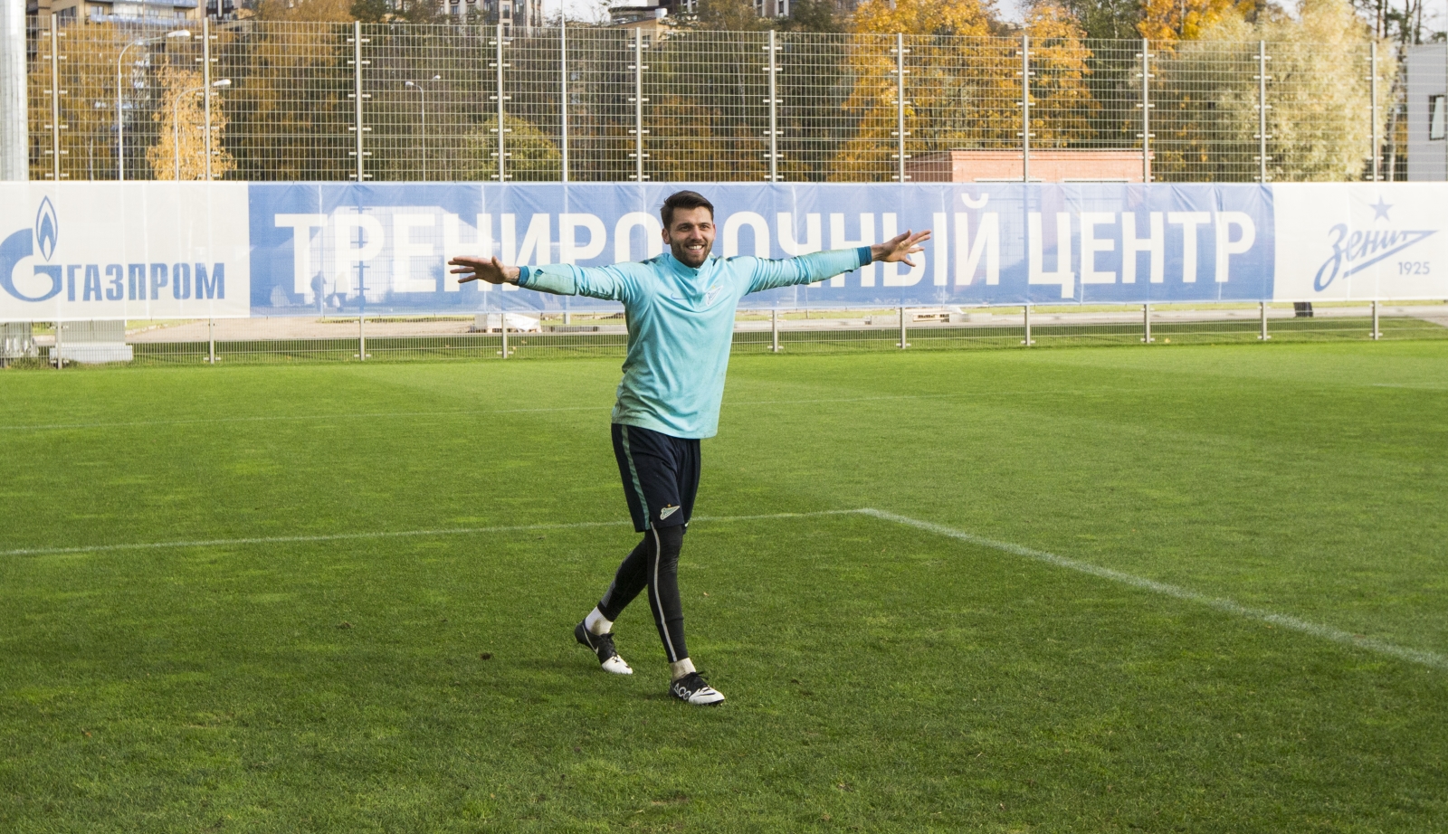 Открытая тренировка «Зенита» перед матчем Лиги Чемпионов УЕФА с «Лионом»