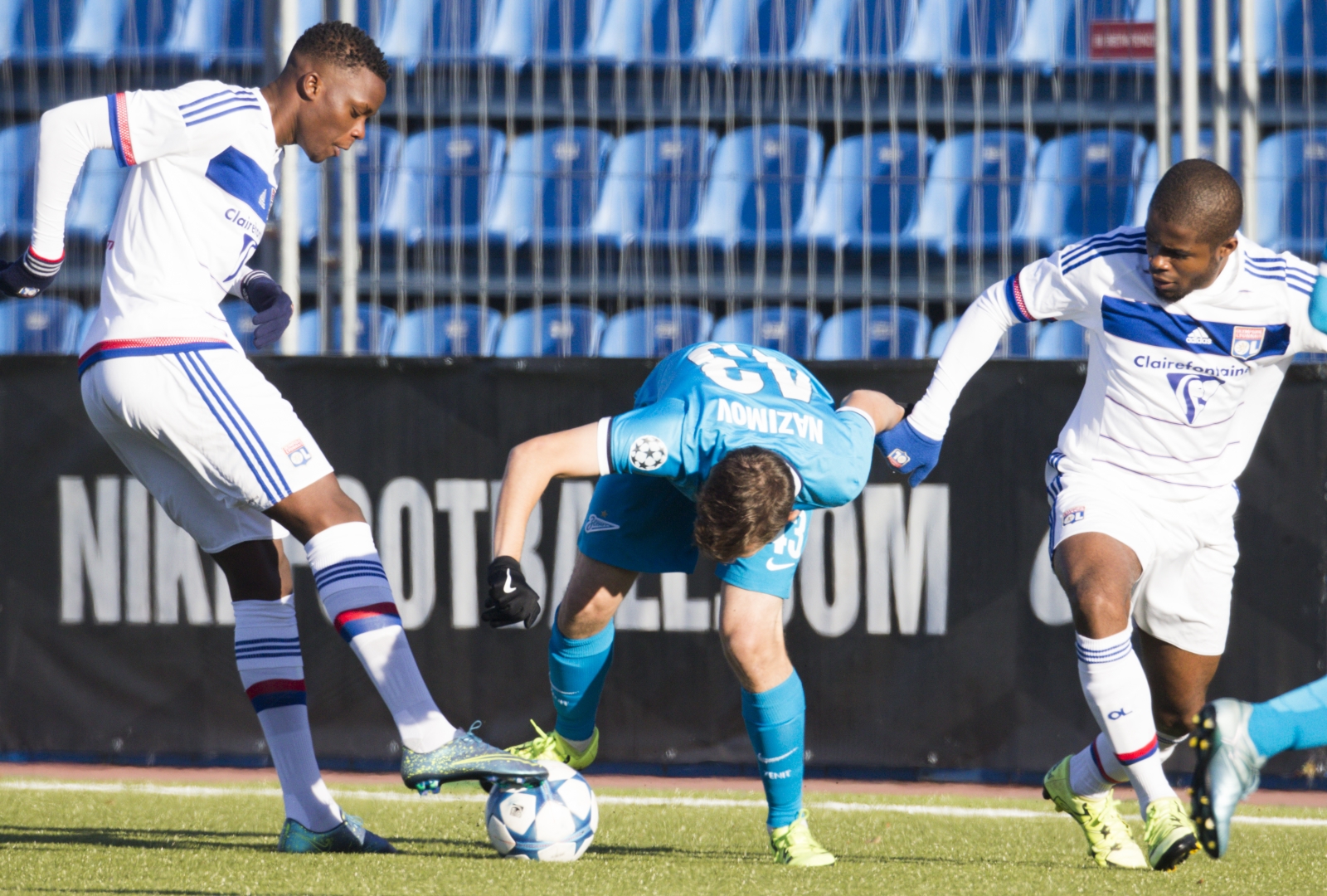 Юношеская лига УЕФА 2015/16, «Зенит» — «Лион»