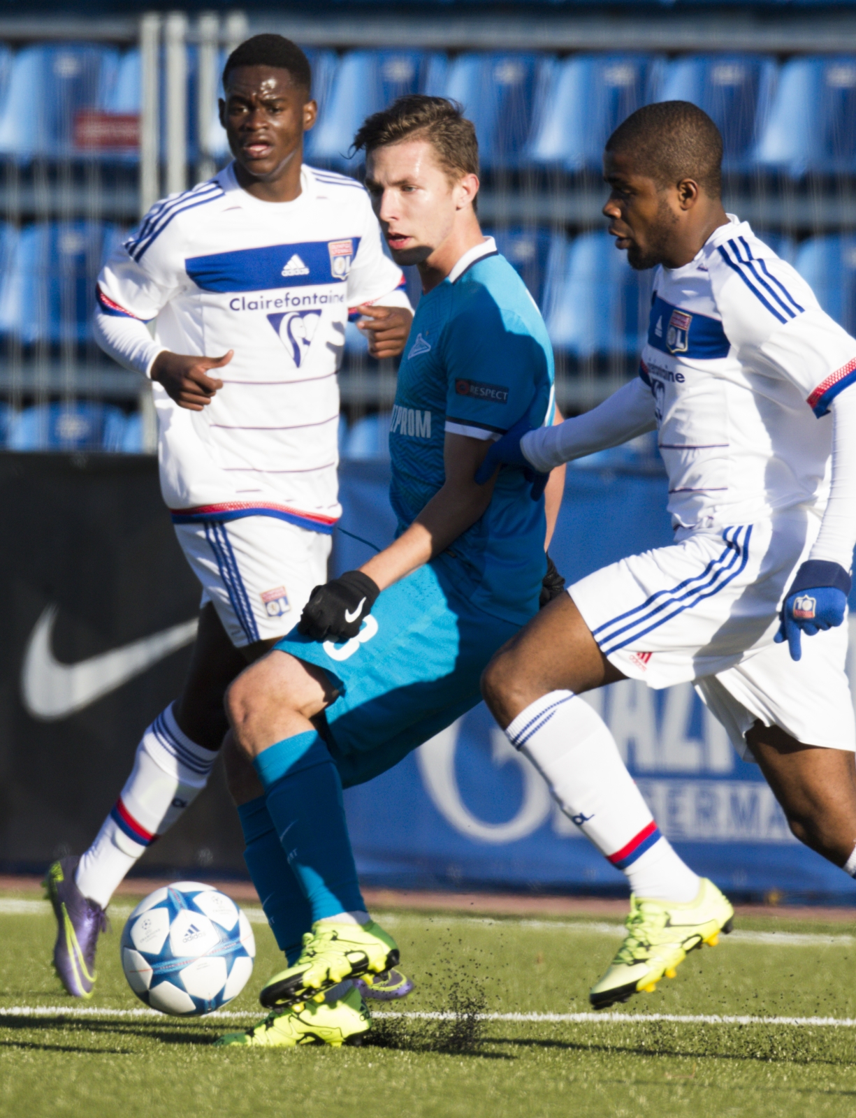 Юношеская лига УЕФА 2015/16, «Зенит» — «Лион»