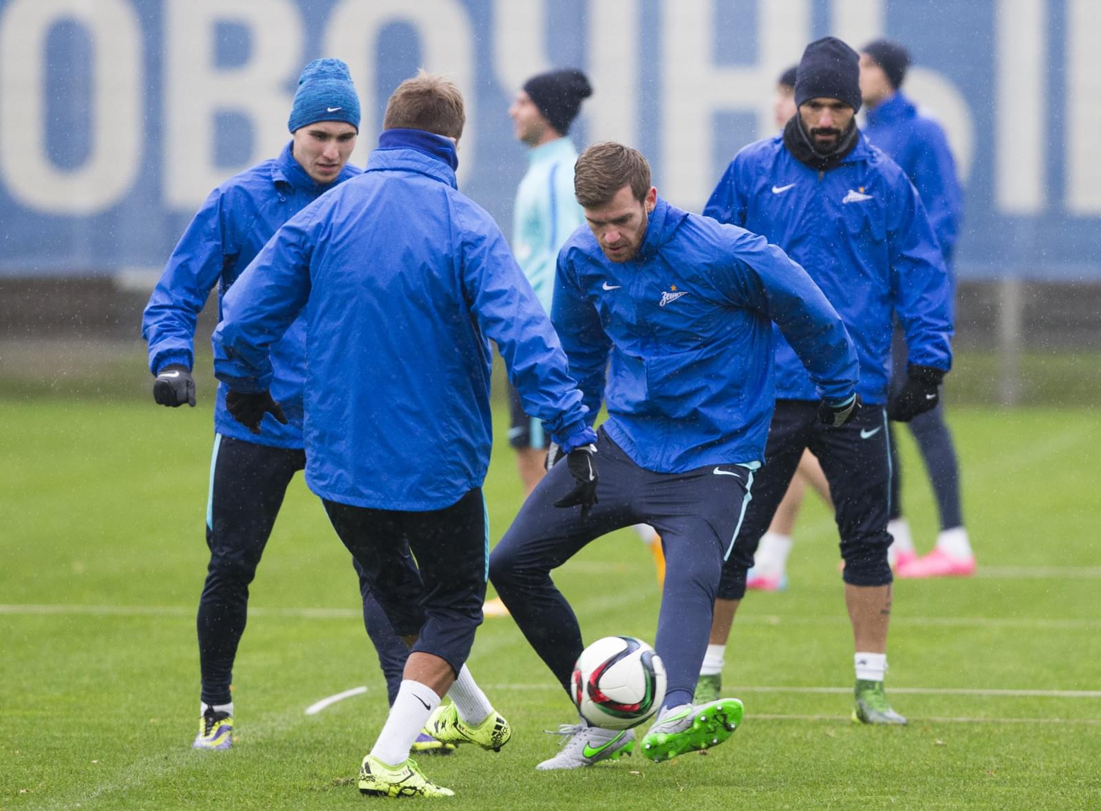 Тренировка «Зенита» перед матчем с «Анжи»