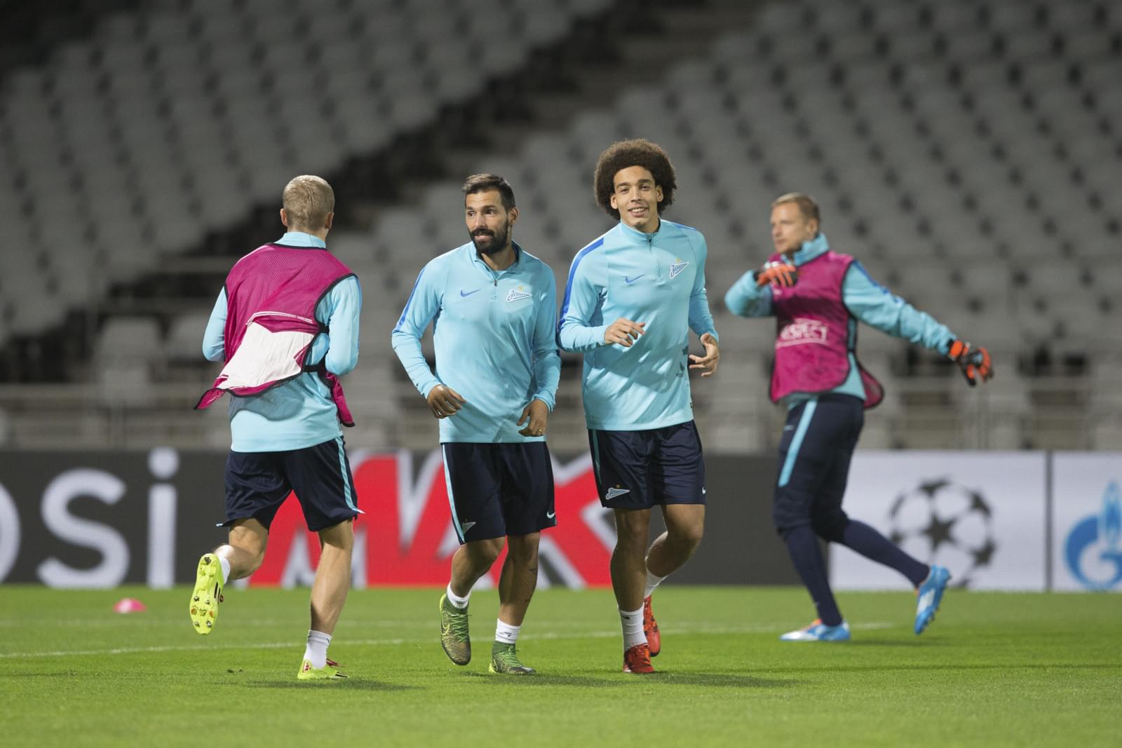 Тренировка «Зенита» перед матчем Лиги Чемпионов УЕФА 2015/16, «Лион» — «Зенит»