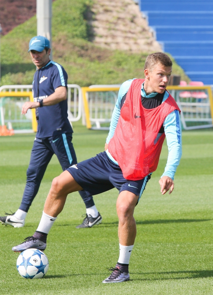 «Газпром»-тренировочные сборы в Дохе: 19 января, утренняя тренировка