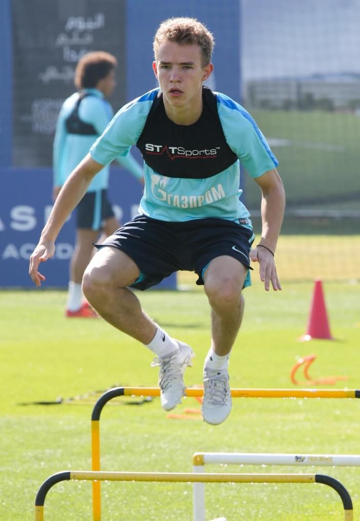 «Газпром»-тренировочные сборы в Дохе: 19 января, утренняя тренировка