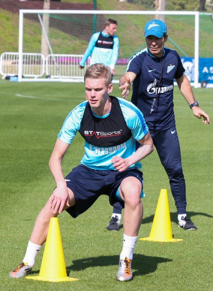 «Газпром»-тренировочные сборы в Дохе: 19 января, утренняя тренировка