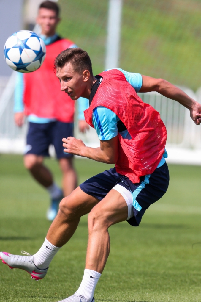 «Газпром»-тренировочные сборы в Дохе: 19 января, утренняя тренировка