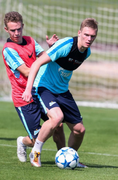 «Газпром»-тренировочные сборы в Дохе: 19 января, утренняя тренировка