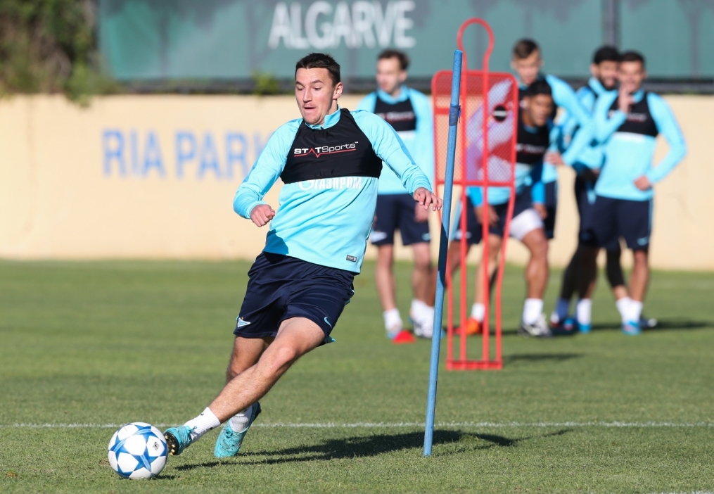 «Газпром»-тренировочный сбор в Фару: 29 января, утренняя тренировка