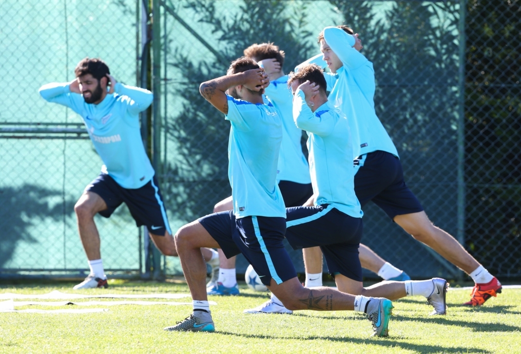 «Газпром»-тренировочный сбор в Фару: 29 января, утренняя тренировка