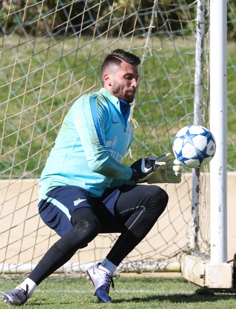 «Газпром»-тренировочный сбор в Фару: 29 января, утренняя тренировка