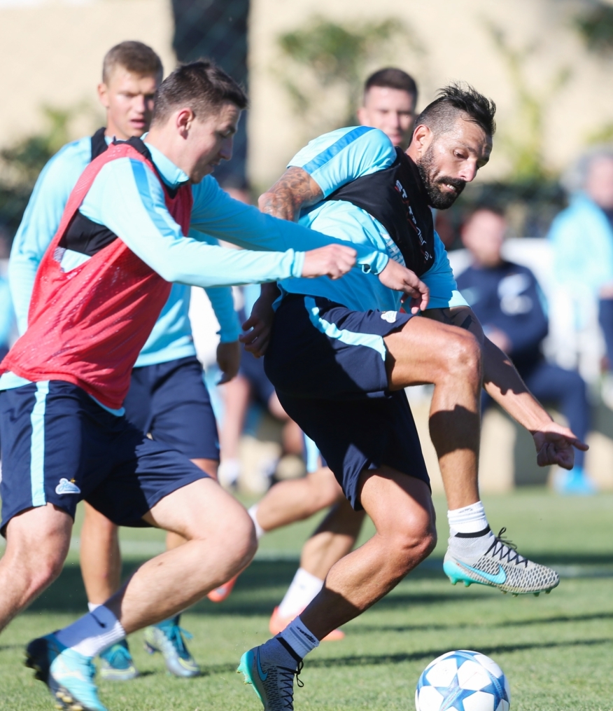 «Газпром»-тренировочный сбор в Фару: 29 января, утренняя тренировка