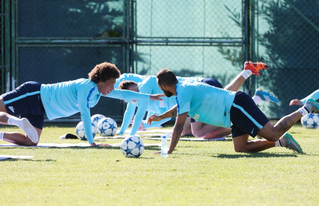 «Газпром»-тренировочный сбор в Фару: 29 января, утренняя тренировка