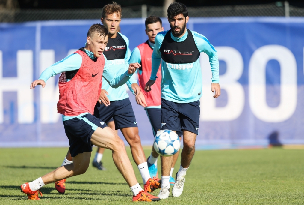 «Газпром»-тренировочный сбор в Фару: 29 января, утренняя тренировка