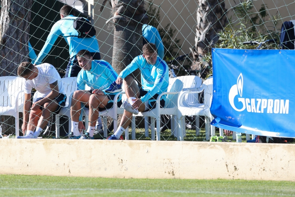 «Газпром»-тренировочный сбор в Фару: 29 января, утренняя тренировка