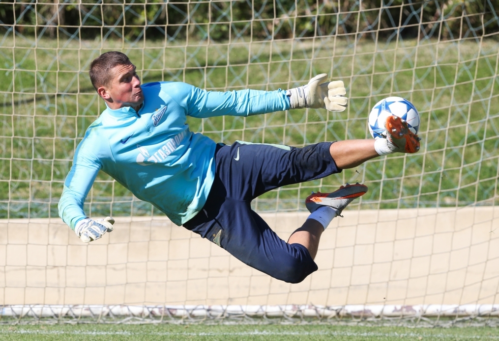 «Газпром»-тренировочный сбор в Фару: 29 января, утренняя тренировка