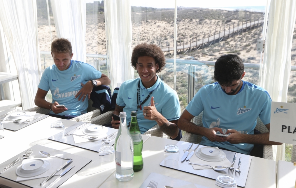 «Газпром»-тренировочный сбор в Фару: 30 января, утренняя тренировка