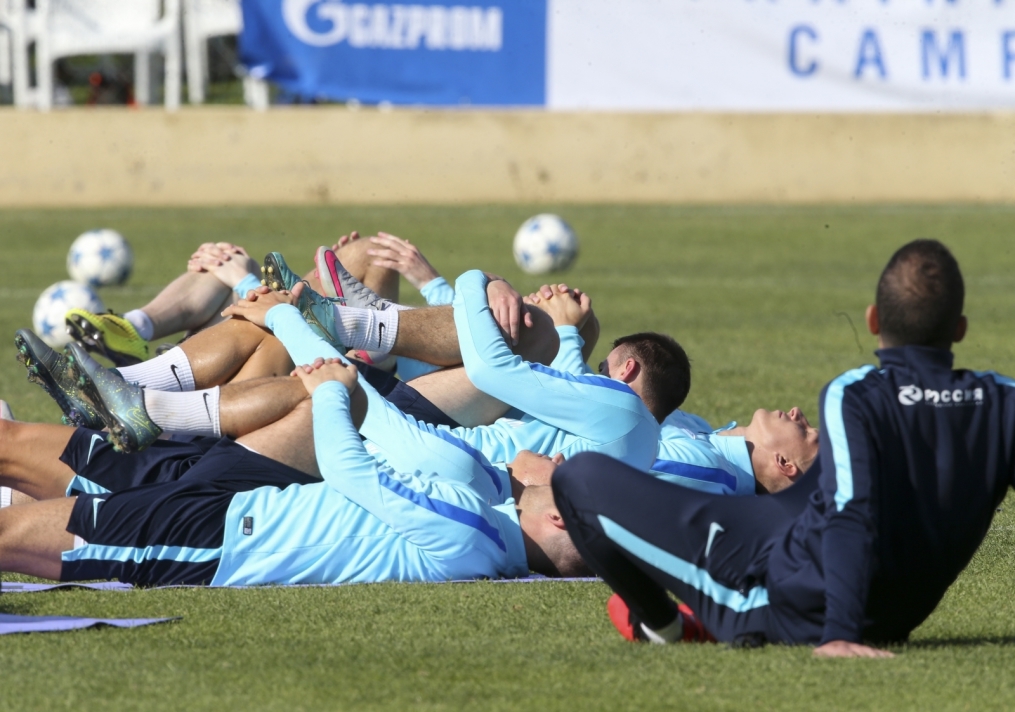 «Газпром»-тренировочный сбор в Фару: 30 января, утренняя тренировка